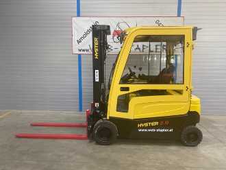 Muletto usato HYSTER J2.0XN LWB ELEKTRO VIERRADFRONTSTAPLER (13058065) backdrop