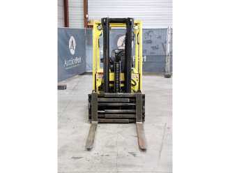 Muletto usato HYSTER J2.0XN LWB ELEKTRO VIERRADFRONTSTAPLER (13059671)