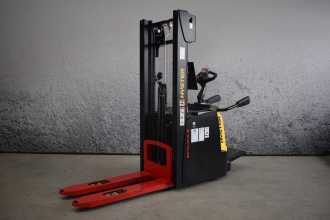 Muletto usato HYSTER S1.6Sil ELEKTRO HOCHHUBWAGENDEICHSEL (13067580) backdrop