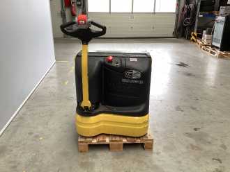Muletto usato HYSTER S2.4HBE WEITERE HOCHHUBWAGENDEICHSEL (13051031)
