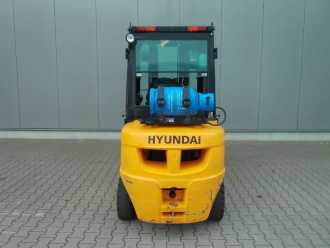 Muletto usato HYUNDAI 30L-7A GAS VIERRADFRONTSTAPLER (13074625)
