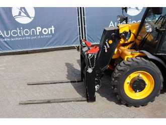 Muletto usato JCB 514-40 CON DIESEL TELESKOPARMSTAPLER (13060364)