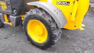 Muletto usato JCB 530-70 DIESEL TELESKOPARMSTAPLER (13061724)