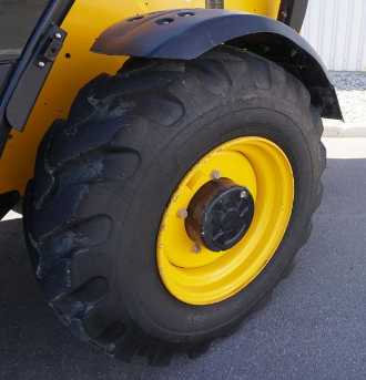 Muletto usato JCB 540-140 HI-VIZ DIESEL TELESKOPARMSTAPLER (12779590)