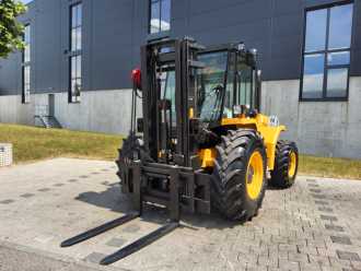 Muletto usato JCB 940-4 SV DIESEL GELAENDESTAPLER (13060386) backdrop