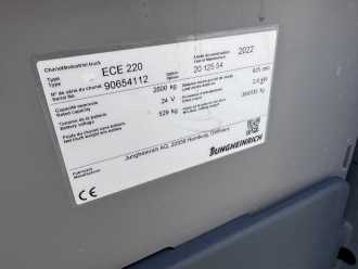 Muletto usato JUNGHEINRICH ECE 220 Baujahr 2022 / Stunden 363 /TOP CONDITION ELEKTRO NIEDERHUBKOMMISSIONIERER (13075485)