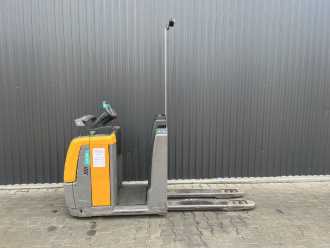 Muletto usato JUNGHEINRICH ECE220 ELEKTRO NIEDERHUBKOMMISSIONIERER (13040748)