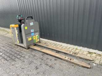 Muletto usato JUNGHEINRICH ECE225 ELEKTRO NIEDERHUBWAGENDEICHSEL (13073617)