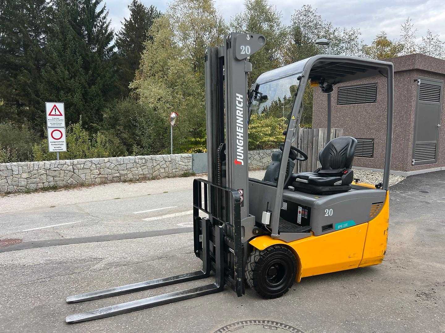 Muletto usato JUNGHEINRICH EFG 115 - 500DZ ELEKTRO DREIRADFRONTSTAPLER (13072414)