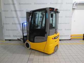 Muletto usato JUNGHEINRICH EFG 215 MP GE 115-425 DZ ELEKTRO VIERRADFRONTSTAPLER (13033222)