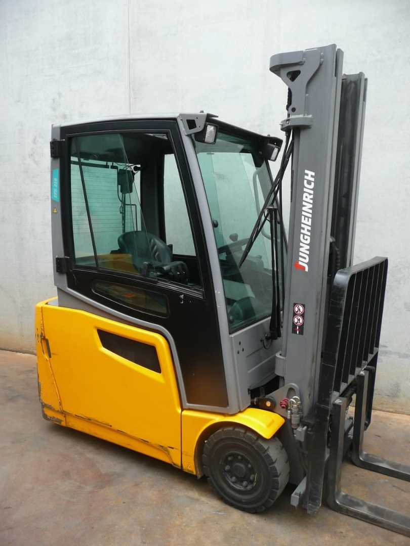 Muletto usato JUNGHEINRICH EFG 216 500 DZ ELEKTRO DREIRADFRONTSTAPLER (13073666)