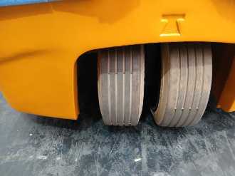 Muletto usato JUNGHEINRICH EFG 218 SP G+E 115 500 DZ ELEKTRO VIERRADFRONTSTAPLER (13058529)