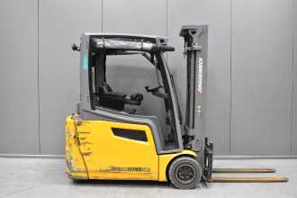 Muletto usato JUNGHEINRICH EFG 220 /58919/ ELEKTRO DREIRADFRONTSTAPLER (13069530)