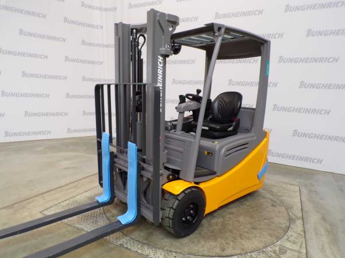 Muletto usato JUNGHEINRICH EFG 220 MP G+E 120-290 ZZ ELEKTRO VIERRADFRONTSTAPLER (12975202)