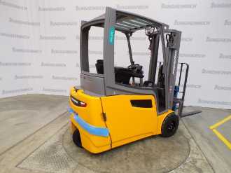 Muletto usato JUNGHEINRICH EFG 220 MP G+E 120-290 ZZ ELEKTRO VIERRADFRONTSTAPLER (12975202)