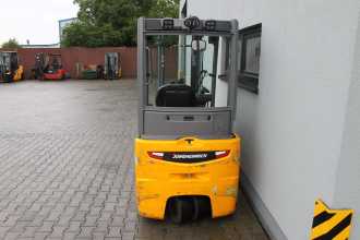 Muletto usato JUNGHEINRICH EFG 220 MP GE 120 330 ZZ ELEKTRO DREIRADFRONTSTAPLER (13062704)