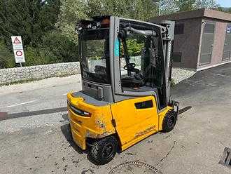 Muletto usato JUNGHEINRICH EFG 320 - 464DZ ELEKTRO VIERRADFRONTSTAPLER (13064583)