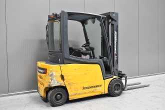Muletto usato JUNGHEINRICH EFG 320 /58987/ ELEKTRO VIERRADFRONTSTAPLER (13070401)