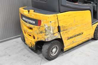 Muletto usato JUNGHEINRICH EFG 320 /58988/ ELEKTRO VIERRADFRONTSTAPLER (13070396)