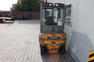 Muletto usato JUNGHEINRICH EFG 320 GE 140 330ZT ELEKTRO VIERRADFRONTSTAPLER (13062702)
