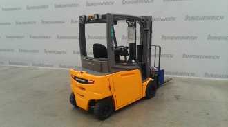 Muletto usato JUNGHEINRICH EFG 320 MP G+E 115-440 DZ ELEKTRO VIERRADFRONTSTAPLER (12976991) backdrop