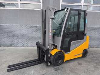 Muletto usato JUNGHEINRICH EFG 425k Baujahr 2021 / Stunden 953 HH 4,7M ELEKTRO VIERRADFRONTSTAPLER (13075082)