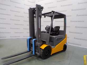 Muletto usato JUNGHEINRICH EFG 430k SP GE 115-330 ZT ELEKTRO VIERRADFRONTSTAPLER (13030892) backdrop