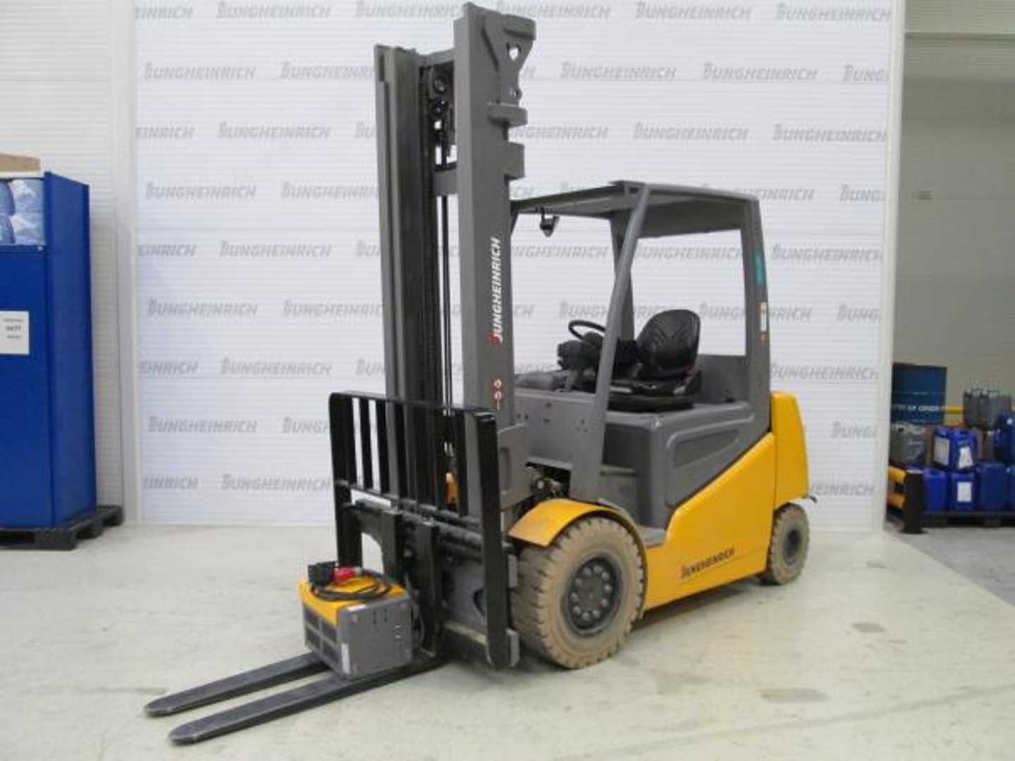 Muletto usato JUNGHEINRICH EFG 540k SP E G+E120-450ZT ELEKTRO VIERRADFRONTSTAPLER (13048528)