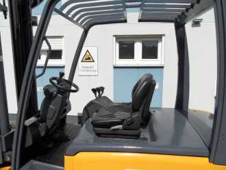 Muletto usato JUNGHEINRICH EFG 550 - Zinkenverstellgerät mit 2 m Gabeln ELEKTRO VIERRADFRONTSTAPLER (13065163)