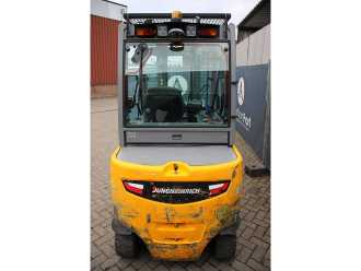 Muletto usato JUNGHEINRICH EFG S30 ELEKTRO VIERRADFRONTSTAPLER (13041275)
