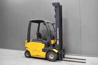 Muletto usato JUNGHEINRICH EFG-VAC 22 /54587/ ELEKTRO VIERRADFRONTSTAPLER (12981664) backdrop