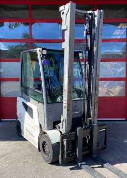 Muletto usato JUNGHEINRICH EFG430k ELEKTRO VIERRADFRONTSTAPLER (13065103)