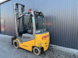 Muletto usato JUNGHEINRICH EFG430k ELEKTRO VIERRADFRONTSTAPLER (13070465)