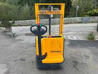 Muletto usato JUNGHEINRICH EJC 110 - 250ZT ELEKTRO HOCHHUBWAGENDEICHSEL (13067430)