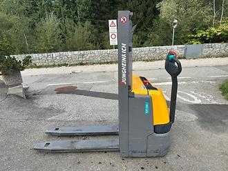 Muletto usato JUNGHEINRICH EJC 110 - 250ZT ELEKTRO HOCHHUBWAGENDEICHSEL (13067432)
