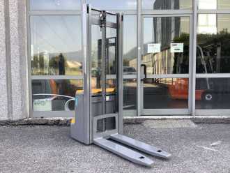 Muletto usato JUNGHEINRICH EJC 110 ELEKTRO HOCHHUBWAGENDEICHSEL (13069915)