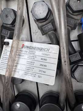 Muletto usato JUNGHEINRICH EJC 212 Baujahr 2021 Stunden 1936 /TRIPLEX 4,3M ELEKTRO HOCHHUBWAGENDEICHSEL (13074933)