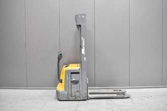 Muletto usato JUNGHEINRICH EJC 214 z /58043/ ELEKTRO HOCHHUBKOMMISSIONIERER (13048547)