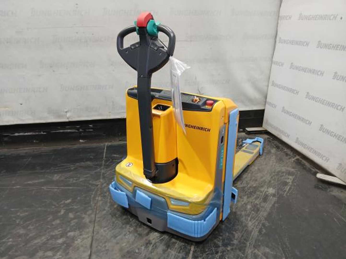 Muletto usato JUNGHEINRICH EJE 114 24 115 54 ELEKTRO NIEDERHUBWAGENDEICHSEL (13054986)