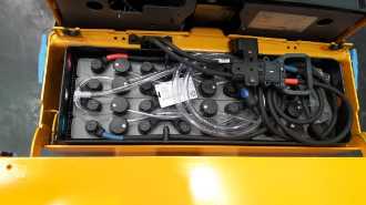 Muletto usato JUNGHEINRICH EJE 116 115-54 ELEKTRO NIEDERHUBWAGENDEICHSEL (13039771)