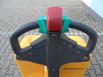 Muletto usato JUNGHEINRICH EJE 116 - Baujahr 2020 - wenig Stunden ELEKTRO NIEDERHUBWAGENDEICHSEL (13075477)