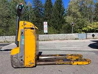 Muletto usato JUNGHEINRICH EJE 116 ELEKTRO NIEDERHUBWAGENDEICHSEL (13069114)