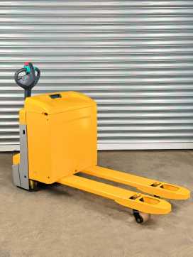 Muletto usato JUNGHEINRICH EJE 225 EJE 225 - Service Neu - Batterie 80% - Nur 3.232 Std. - 2,5t WEITERE NIEDERHUBWAGENDEICHSEL (12948334)