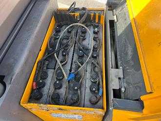 Muletto usato JUNGHEINRICH EKS 110 - 280ZZ ELEKTRO MITTELHUBKOMMISSIONIERER (13068412)