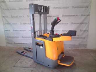 Muletto usato JUNGHEINRICH ERC 212 KP 115-290 ZT ELEKTRO HOCHHUBWAGENFAHRERSTAND (13034787)