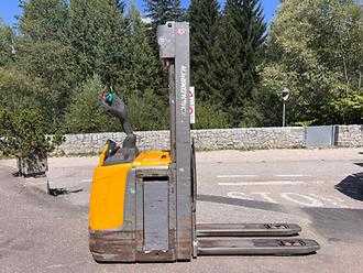 Muletto usato JUNGHEINRICH ERC 214z - 469DZ ELEKTRO HOCHHUBWAGENFAHRERSTAND (13062285)