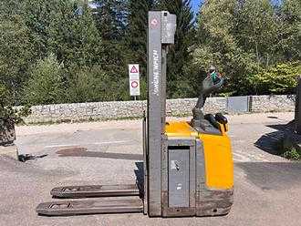 Muletto usato JUNGHEINRICH ERC 214z - 469DZ ELEKTRO HOCHHUBWAGENFAHRERSTAND (13062285)