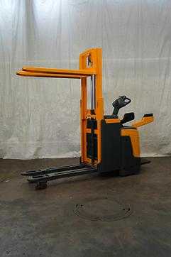 Muletto usato JUNGHEINRICH ERD 220 KLPF ELEKTRO HOCHHUBWAGENFAHRERSTAND (12935948)