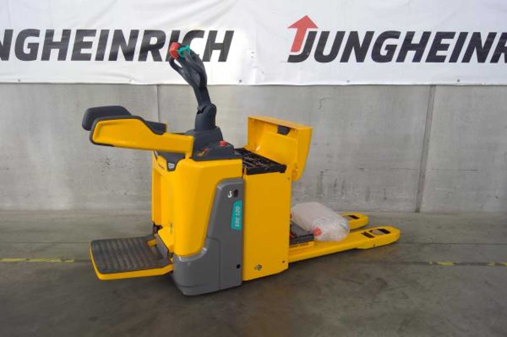 Muletto usato JUNGHEINRICH ERE 120 19 115 54 ELEKTRO NIEDERHUBWAGENFAHRERSTAND (12995413)