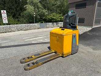 Muletto usato JUNGHEINRICH ERE 120 ELEKTRO NIEDERHUBWAGENFAHRERSTAND (13061156)